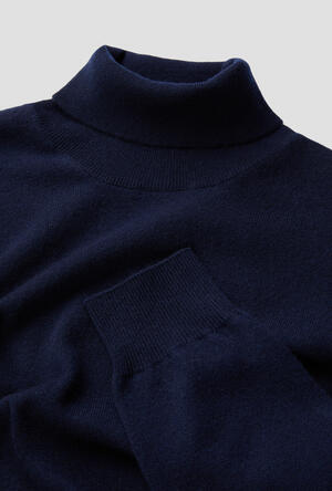 Cashmere turtleneck ROYAL RED - Ferrante | img vers.300x/